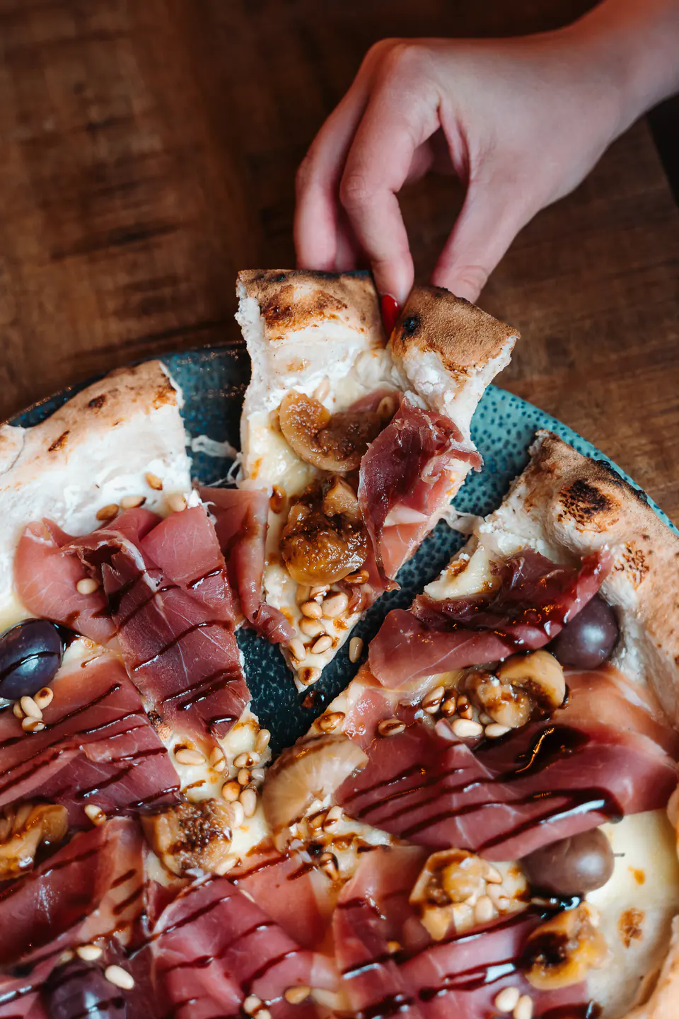 Pizza s pršutom iz jelovnika El Rio Rijeka
